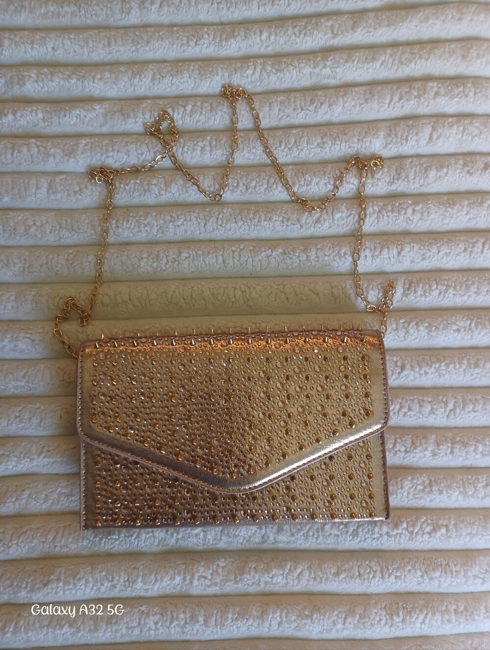 Steve Madden Metallic Rose Gold Rhinestone Studded Envelope Clutch Chain Strap